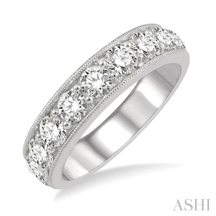 2 Ctw Round Cut Diamond Wedding Band in 14K White Gold 2 Ctw Round Cut Diamond Wedding Band in 14K White Gold