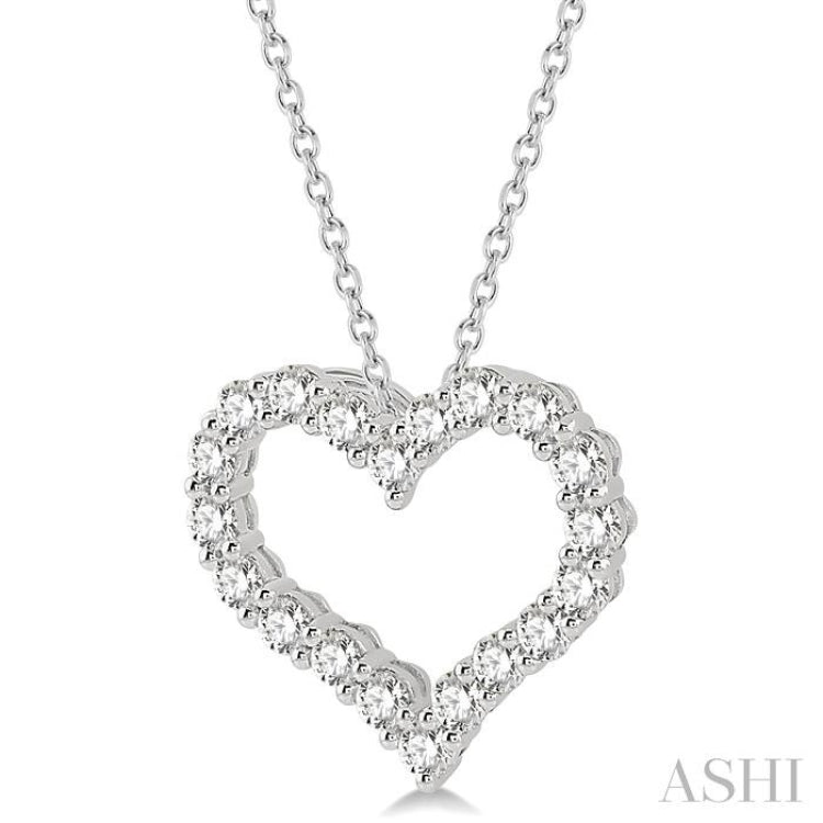 2 Ctw Heart Shape Round Cut Diamond Pendant With Chain in 14K White Gold 2 Ctw Heart Shape Round Cut Diamond Pendant With Chain in 14K White Gold