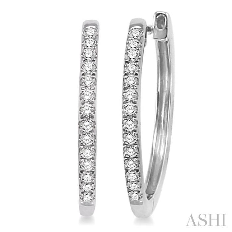 1/4 Ctw Round Cut Diamond Hoop Earrings in 10K White Gold 1/4 Ctw Round Cut Diamond Hoop Earrings in 10K White Gold