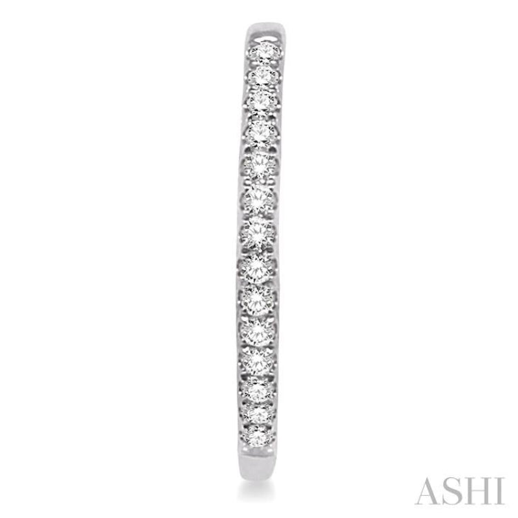 1/4 Ctw Round Cut Diamond Hoop Earrings in 10K White Gold 1/4 Ctw Round Cut Diamond Hoop Earrings in 10K White Gold