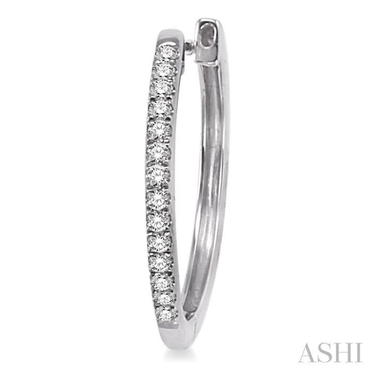 1/4 Ctw Round Cut Diamond Hoop Earrings in 10K White Gold 1/4 Ctw Round Cut Diamond Hoop Earrings in 10K White Gold