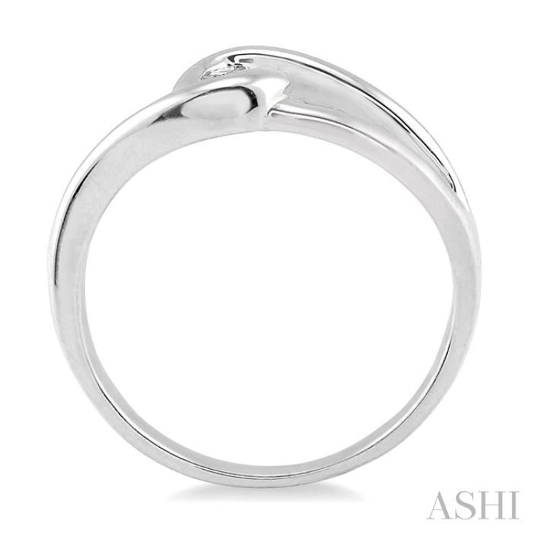 1/20 Ctw Round Cut Diamond Ring in 10K White Gold 1/20 Ctw Round Cut Diamond Ring in 10K White Gold