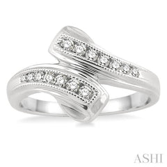 1/4 ctw Round Cut Diamond By-pass Ring in 10K White Gold 1/4 ctw Round Cut Diamond By-pass Ring in 10K White Gold