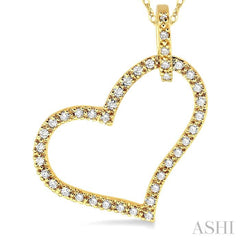 1/4 Ctw Round Cut Diamond Heart Pendant in 10K Yellow Gold with Chain 1/4 Ctw Round Cut Diamond Heart Pendant in 10K Yellow Gold with Chain
