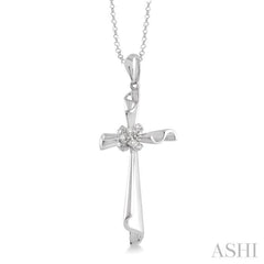 1/20 Ctw Single Cut Diamond Cross Pendant in Sterling Silver with Chain 1/20 Ctw Single Cut Diamond Cross Pendant in Sterling Silver with Chain