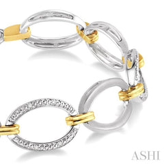 1/20 Ctw Single Cut Diamond Bracelet in Sterling Silver 1/20 Ctw Single Cut Diamond Bracelet in Sterling Silver