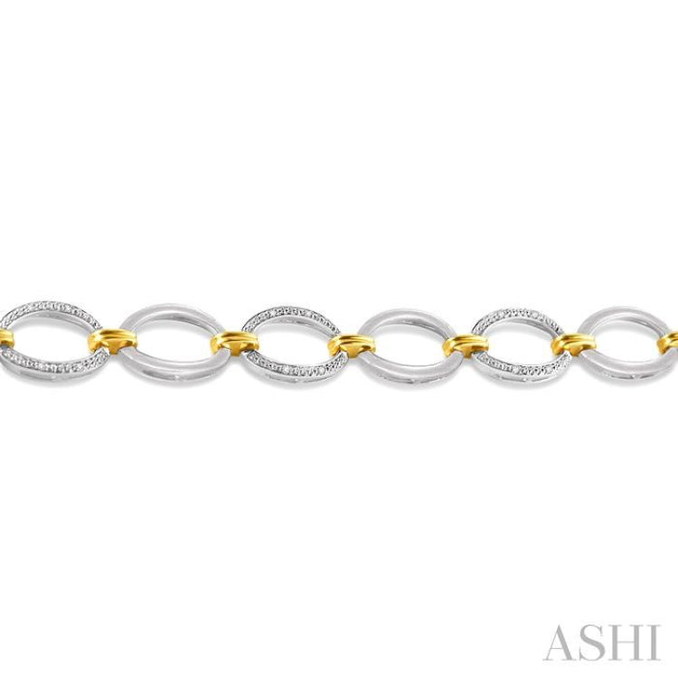 1/20 Ctw Single Cut Diamond Bracelet in Sterling Silver 1/20 Ctw Single Cut Diamond Bracelet in Sterling Silver