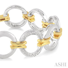 1/10 Ctw Round Cut Diamond Circle Bracelet in Sterling Silver 1/10 Ctw Round Cut Diamond Circle Bracelet in Sterling Silver