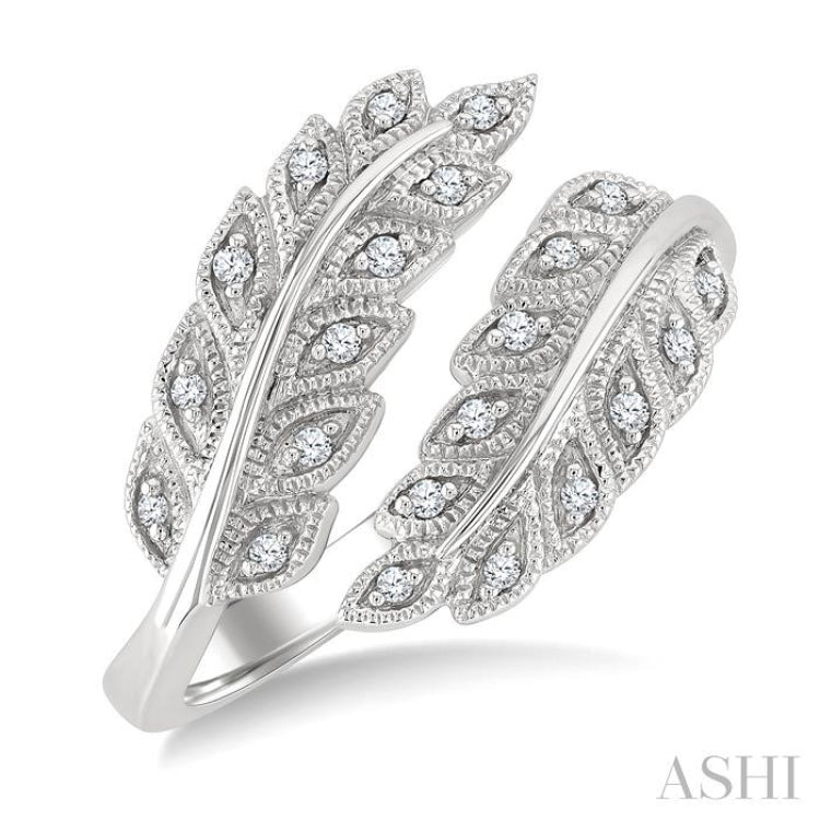 1/10 Ctw Round Cut Diamond Leaf Ring in Sterling Silver 1/10 Ctw Round Cut Diamond Leaf Ring in Sterling Silver