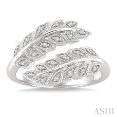 1/10 Ctw Round Cut Diamond Leaf Ring in Sterling Silver 1/10 Ctw Round Cut Diamond Leaf Ring in Sterling Silver