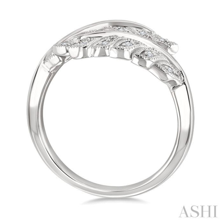 1/10 Ctw Round Cut Diamond Leaf Ring in Sterling Silver 1/10 Ctw Round Cut Diamond Leaf Ring in Sterling Silver