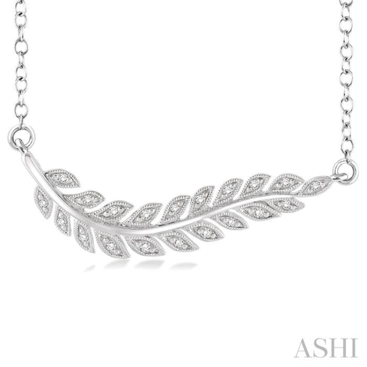 1/10 Ctw Round Cut Diamond Leaf Pendant in Sterling Silver with Chain 1/10 Ctw Round Cut Diamond Leaf Pendant in Sterling Silver with Chain