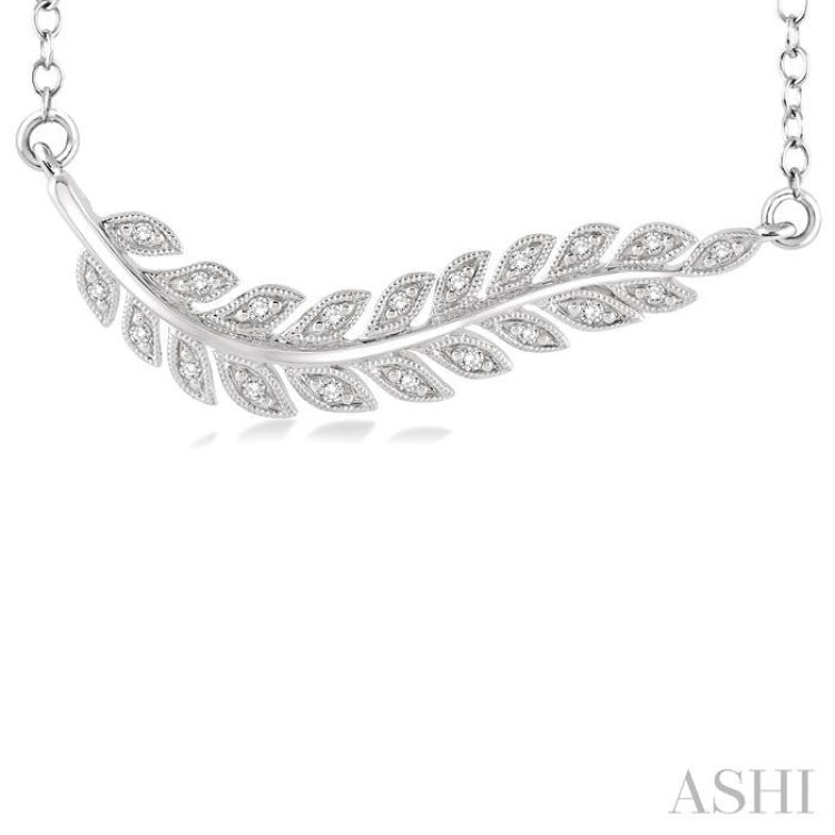 1/10 Ctw Round Cut Diamond Leaf Pendant in Sterling Silver with Chain 1/10 Ctw Round Cut Diamond Leaf Pendant in Sterling Silver with Chain