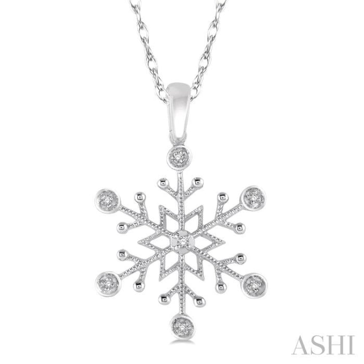 1/50 Ctw Snowflake Motif Round Cut Diamond Pendant With Link Chain in 10K White Gold 1/50 Ctw Snowflake Motif Round Cut Diamond Pendant With Link Chain in 10K White Gold