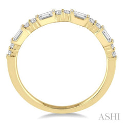 1/3 Ctw Baguette and Round Cut Diamond Wedding Band in 14K Yellow Gold 1/3 Ctw Baguette and Round Cut Diamond Wedding Band in 14K Yellow Gold