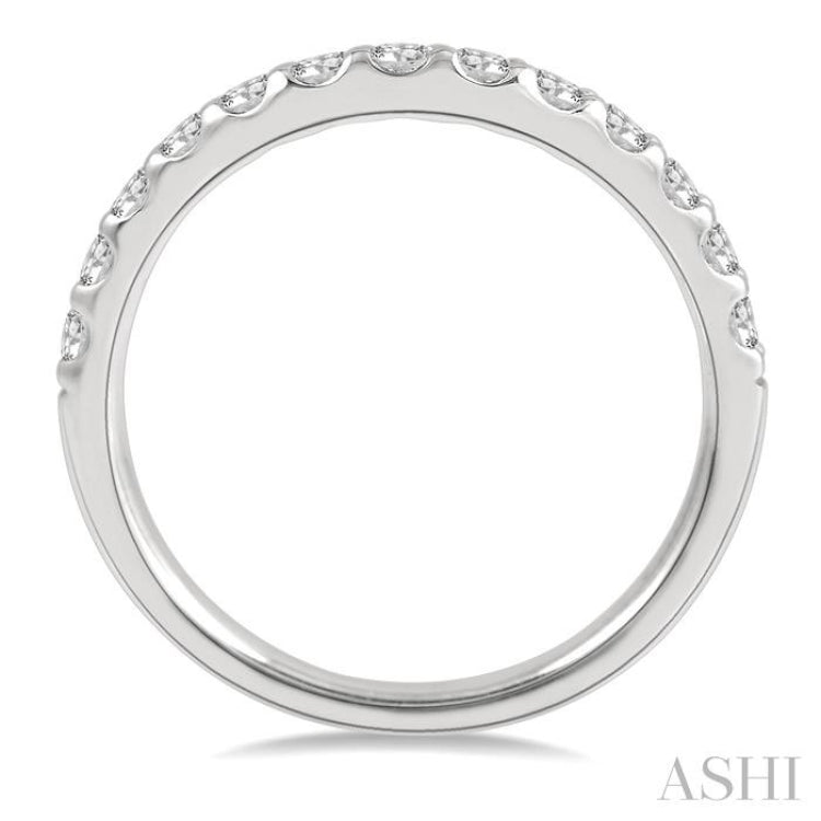 1/2 ctw Arched Center Round Cut Diamond Wedding Band in 14K White Gold 1/2 ctw Arched Center Round Cut Diamond Wedding Band in 14K White Gold