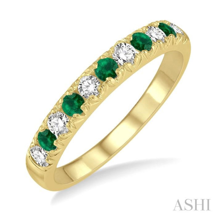 2.3 MM Emerald and 1/4 Ctw Round Cut Diamond Precious Wedding Band in 14K Yellow Gold 2.3 MM Emerald and 1/4 Ctw Round Cut Diamond Precious Wedding Band in 14K Yellow Gold