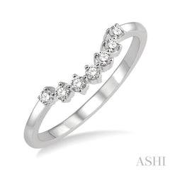 1/6 ctw Vintage Circular Mount Curved Center Round Cut Diamond Wedding Band in 14K White Gold 1/6 ctw Vintage Circular Mount Curved Center Round Cut Diamond Wedding Band in 14K White Gold
