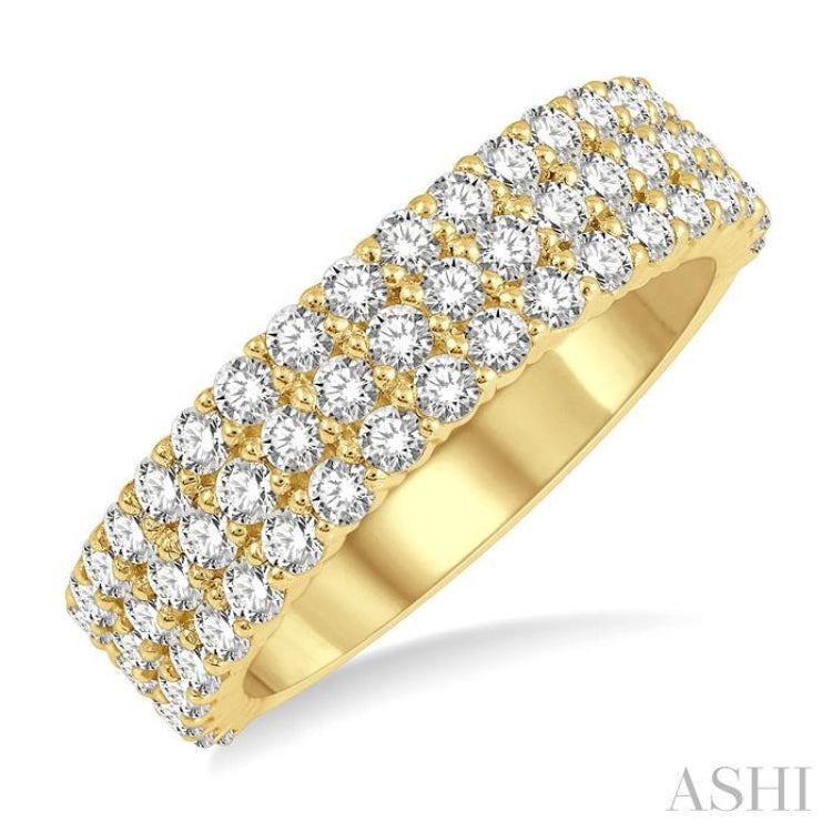 1 1/4 ctw Triple Row Round Cut Diamond Wedding Band in 14K Yellow Gold 1 1/4 ctw Triple Row Round Cut Diamond Wedding Band in 14K Yellow Gold
