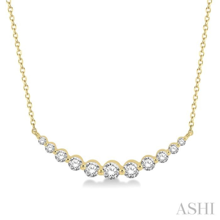 3/4 Ctw Diamond Smile Necklace in 14K Yellow Gold 3/4 Ctw Diamond Smile Necklace in 14K Yellow Gold