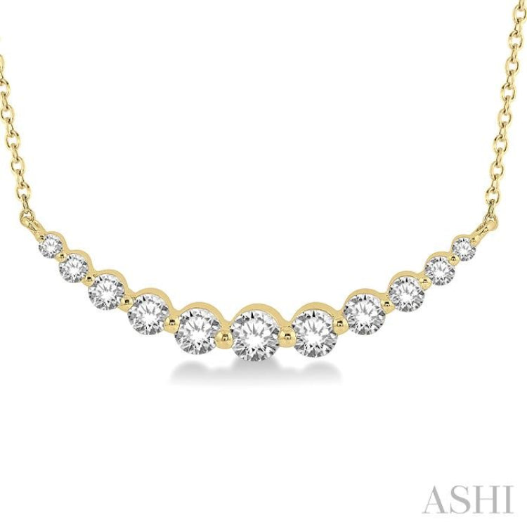 3/4 Ctw Diamond Smile Necklace in 14K Yellow Gold 3/4 Ctw Diamond Smile Necklace in 14K Yellow Gold