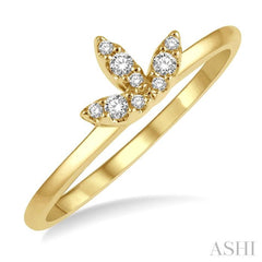 1/10 Ctw Tri Leaf Round Cut Diamond Petite Fashion Ring in 10K Yellow Gold 1/10 Ctw Tri Leaf Round Cut Diamond Petite Fashion Ring in 10K Yellow Gold
