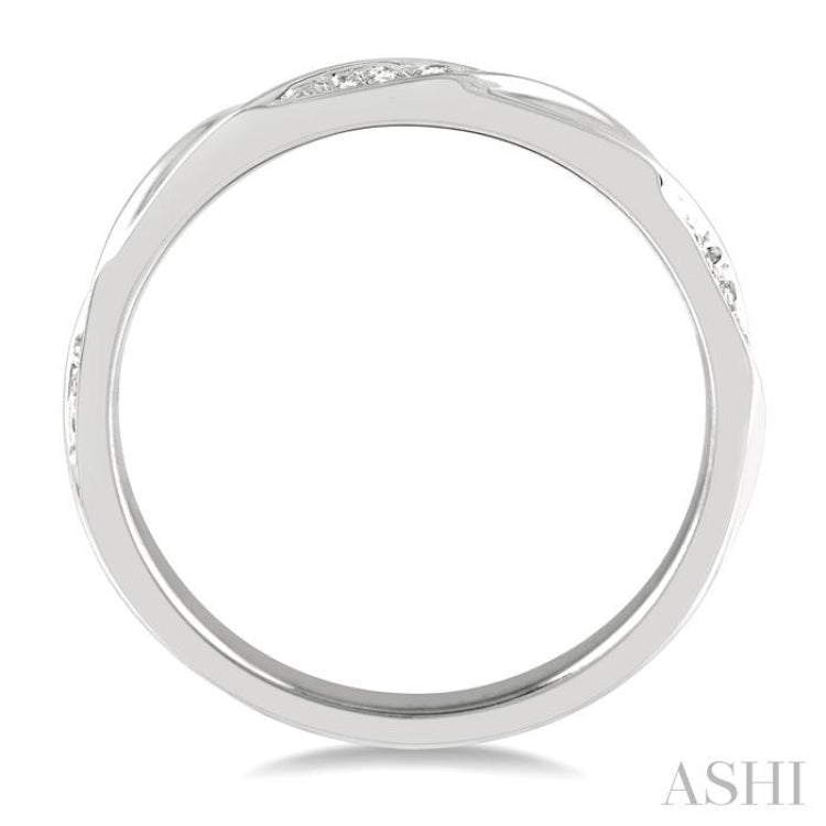 1/10 Ctw Pod Shape Grooves Round Cut Diamond Stackable Band in 14K White Gold 1/10 Ctw Pod Shape Grooves Round Cut Diamond Stackable Band in 14K White Gold