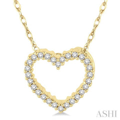 1/10 Ctw Round Cut Diamond Heart Pendant in 10K Yellow Gold with Chain 1/10 Ctw Round Cut Diamond Heart Pendant in 10K Yellow Gold with Chain