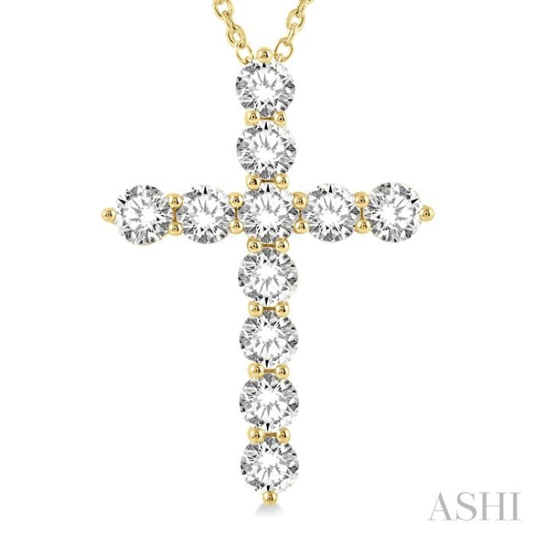 4 Ctw Round Cut Diamond Cross Pendant in 14K Yellow Gold with Chain 4 Ctw Round Cut Diamond Cross Pendant in 14K Yellow Gold with Chain