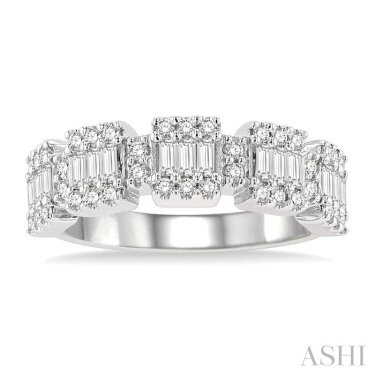 3/4 Ctw Baguette and Round Cut Diamond Fusion Ring in 14K White Gold 3/4 Ctw Baguette and Round Cut Diamond Fusion Ring in 14K White Gold
