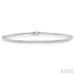 3 Ctw Round Cut Diamond Tennis Bracelet in 14K White Gold 3 Ctw Round Cut Diamond Tennis Bracelet in 14K White Gold
