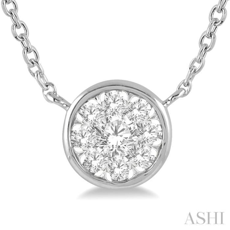 1/6 Ctw Round Shape Lovebright Diamond Pendant With Chain in 14K White Gold 1/6 Ctw Round Shape Lovebright Diamond Pendant With Chain in 14K White Gold