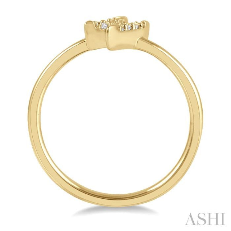 1/10 Ctw Lightning Bolt Round Cut Diamond Petite Fashion Ring in 10K Yellow Gold 1/10 Ctw Lightning Bolt Round Cut Diamond Petite Fashion Ring in 10K Yellow Gold