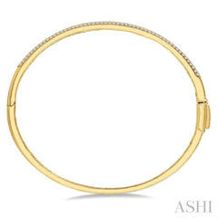 1 Ctw Round Cut Diamond Fashion Bangle in 14K Yellow Gold 1 Ctw Round Cut Diamond Fashion Bangle in 14K Yellow Gold