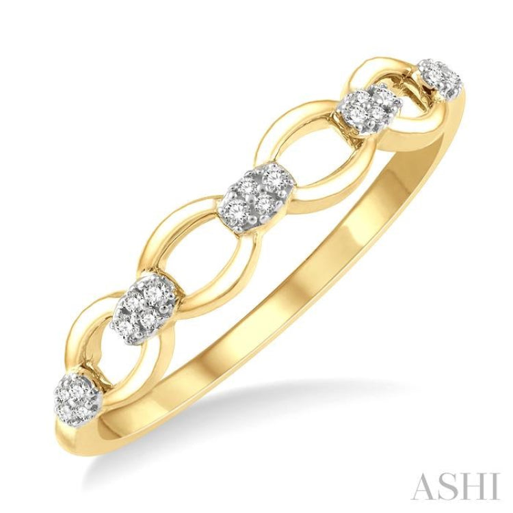 1/10 Ctw Round Cut Diamond Stackable Oval Shape Link Fashion Band in 14K Yellow Gold 1/10 Ctw Round Cut Diamond Stackable Oval Shape Link Fashion Band in 14K Yellow Gold