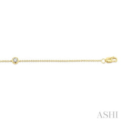1/10 Ctw Bezel Set Round Cut Diamond Petite Fashion Bracelet in 10K Yellow Gold 1/10 Ctw Bezel Set Round Cut Diamond Petite Fashion Bracelet in 10K Yellow Gold