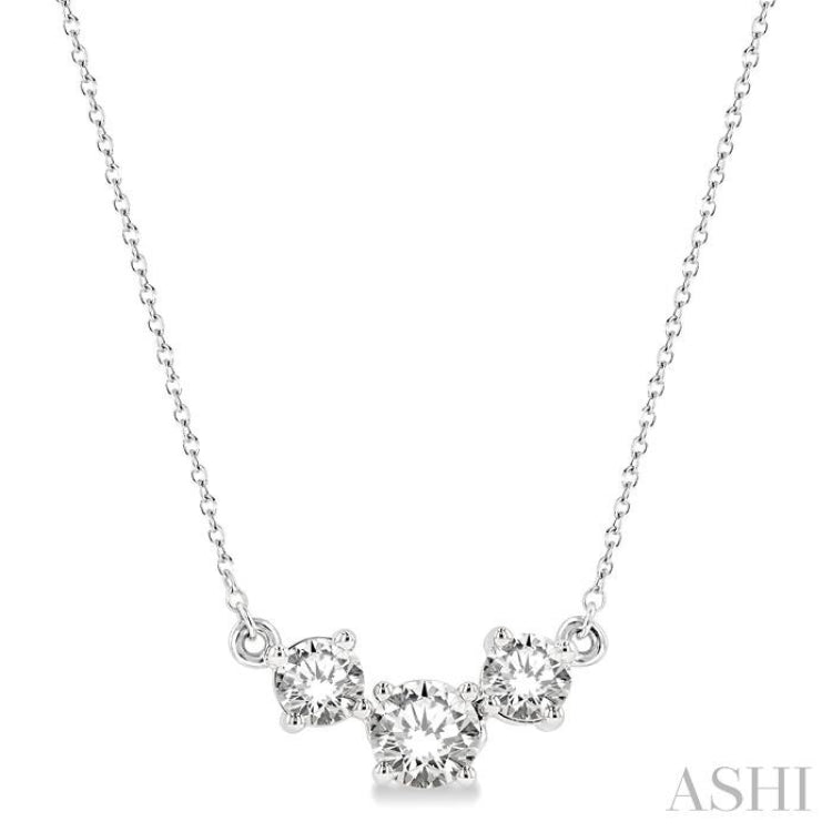 1 1/4 Ctw Three Stone Round Cut Diamond Necklace in 14K White Gold 1 1/4 Ctw Three Stone Round Cut Diamond Necklace in 14K White Gold
