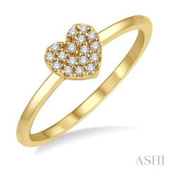 1/10 Ctw Heart Charm Round Cut Diamond Petite Fashion Ring in 14K Yellow Gold 1/10 Ctw Heart Charm Round Cut Diamond Petite Fashion Ring in 14K Yellow Gold