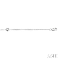 1/10 Ctw Bezel Set Round Cut Diamond Petite Fashion Bracelet in 10K White Gold 1/10 Ctw Bezel Set Round Cut Diamond Petite Fashion Bracelet in 10K White Gold