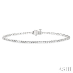 1 Ctw Tri-Prong Round Cut Diamond Tennis Bracelet in 14K White Gold 1 Ctw Tri-Prong Round Cut Diamond Tennis Bracelet in 14K White Gold