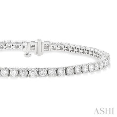 5 Ctw Round Cut Diamond Tennis Bracelet in 14K White Gold 5 Ctw Round Cut Diamond Tennis Bracelet in 14K White Gold