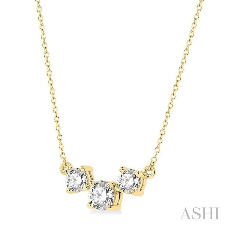 1 1/4 Ctw Three Stone Round Cut Diamond Necklace in 14K Yellow Gold 1 1/4 Ctw Three Stone Round Cut Diamond Necklace in 14K Yellow Gold