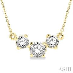 1 1/4 Ctw Three Stone Round Cut Diamond Necklace in 14K Yellow Gold 1 1/4 Ctw Three Stone Round Cut Diamond Necklace in 14K Yellow Gold