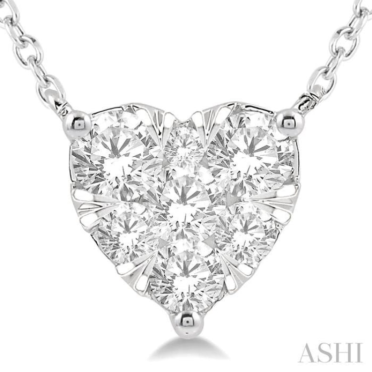 3/4 Ctw Lovebright Diamond Heart Pendant With Chain in 14K White Gold 3/4 Ctw Lovebright Diamond Heart Pendant With Chain in 14K White Gold