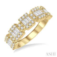 3/4 Ctw Baguette and Round Cut Diamond Fusion Ring in 14K Yellow Gold 3/4 Ctw Baguette and Round Cut Diamond Fusion Ring in 14K Yellow Gold
