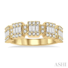 3/4 Ctw Baguette and Round Cut Diamond Fusion Ring in 14K Yellow Gold 3/4 Ctw Baguette and Round Cut Diamond Fusion Ring in 14K Yellow Gold