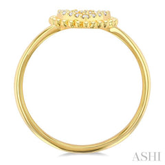 1/10 Ctw Petite Heart Round Cut Diamond Stackable Fashion Ring in 10K Yellow Gold 1/10 Ctw Petite Heart Round Cut Diamond Stackable Fashion Ring in 10K Yellow Gold