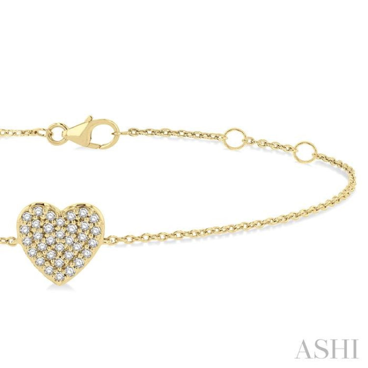 1/8 Ctw Petite Heart Round Cut Diamond Fashion Bracelet in 10K Yellow Gold 1/8 Ctw Petite Heart Round Cut Diamond Fashion Bracelet in 10K Yellow Gold