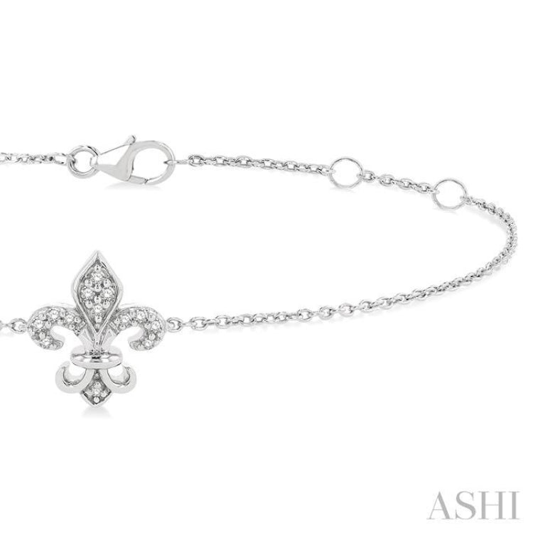 1/20 Ctw Petite Fleur De Lis Round Cut Diamond Fashion Bracelet in 10K White Gold 1/20 Ctw Petite Fleur De Lis Round Cut Diamond Fashion Bracelet in 10K White Gold