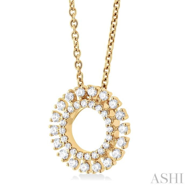 1/4 Ctw Circle Round Cut Diamond Fashion Pendant With Chain in 10K Yellow Gold 1/4 Ctw Circle Round Cut Diamond Fashion Pendant With Chain in 10K Yellow Gold